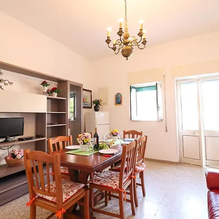 Casa Stefany Zona Porto Di *